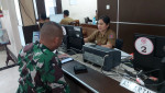 Kegiatan Pelayanan Administrasi kependudukan di Kantor Disdukcapil Buleleng - Senin, 24 Juni 2024 Album 2