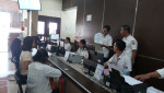 Kegiatan Pelayanan Administrasi kependudukan di Kantor Disdukcapil Buleleng - Rabu, 29 Mei 2024 Album 4