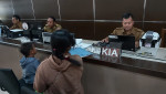 Kegiatan Pelayanan Administrasi kependudukan di Kantor Disdukcapil Buleleng - Senin, 3 Juni 2024 Album 2