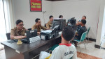 Kegiatan Pelayanan Administrasi kependudukan di Kantor Disdukcapil Buleleng - Senin, 26 Februari 2024 Album 2